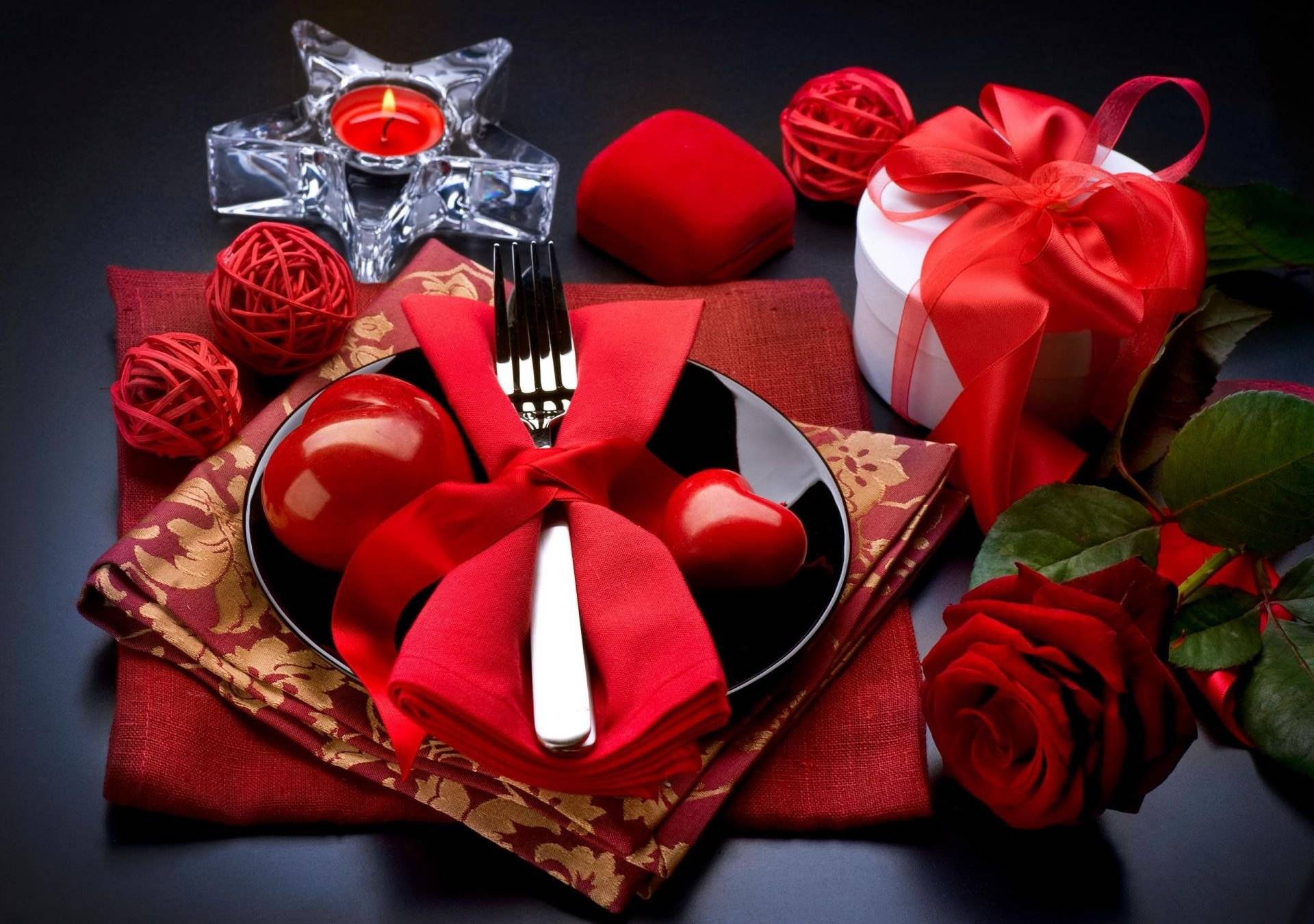 Красивые подарки. Романтические цветы. Шикарные подарки и цветы. Красивые подарки для женщин.
